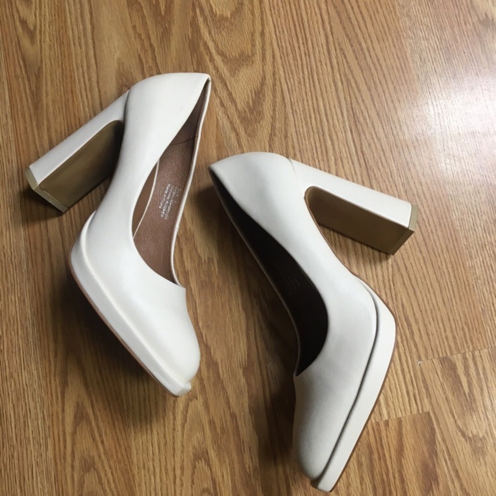 gabrielle union heels size 10